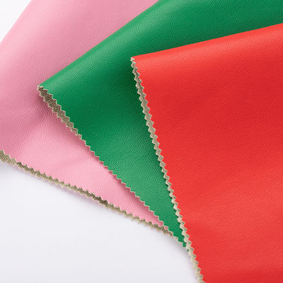 Gepersonaliseerde proteïne kleding PU leer wasbare kleding 0,7 mm dikte