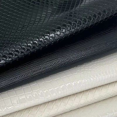 PVC synthetisch leder telefoonhoesje Meubel ambacht Glanzend glanzend Gekleurde stijl met strekkende functie Waterdichte bekleding voor sofa