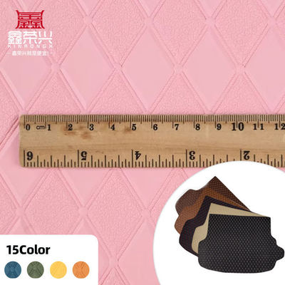 PVC Rhombus Embossed Style Kunstmatig synthetisch leer voor auto Voeten Autostoeltjes Sofa Decoratie Tas Fake Leer Stof