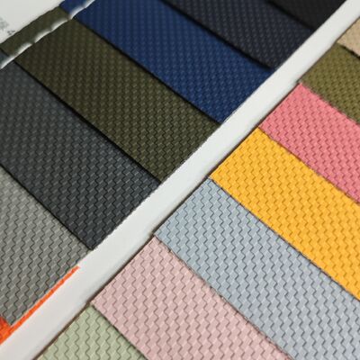 Geweven textuur synthetisch leer PVC-rol met mesh-stof achterkant voor tassen, portemonnees, meubels
