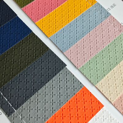 Hexagonale geïmpregneerde basketbal textuur PVC synthetisch leer roll kunstmatig leer voor tassen Meubelen Auto interieur